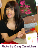 Tracy signing books at Barbara's Bestsellers!